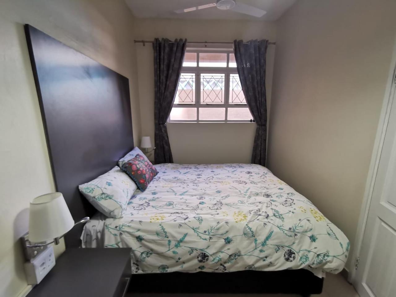 Marlborough Durban Beachfront South Beach Holiday Apartments Marine Parade Habitación foto